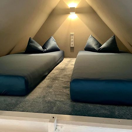 Riverview Loft In Central هيرتسوجيناوراخ المظهر الخارجي الصورة